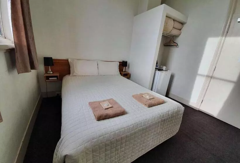 Empire Hotel Goulburn