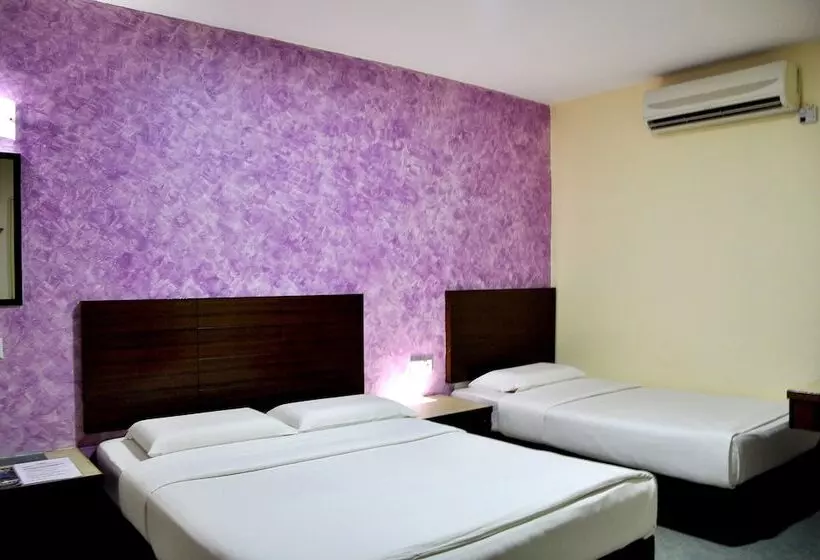 Hotel Golden Bay