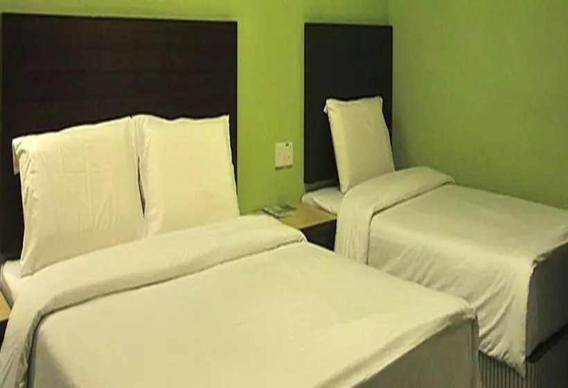 Hotel Golden Bay