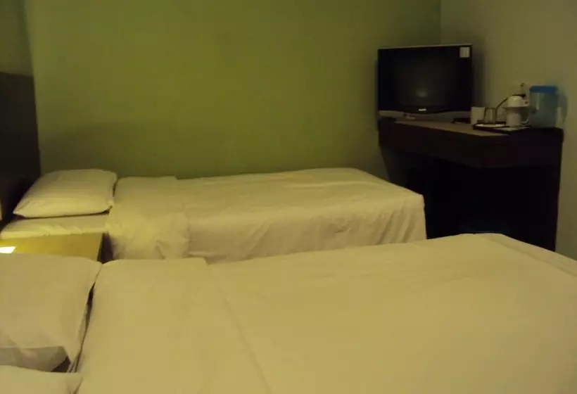 Hotel Golden Bay