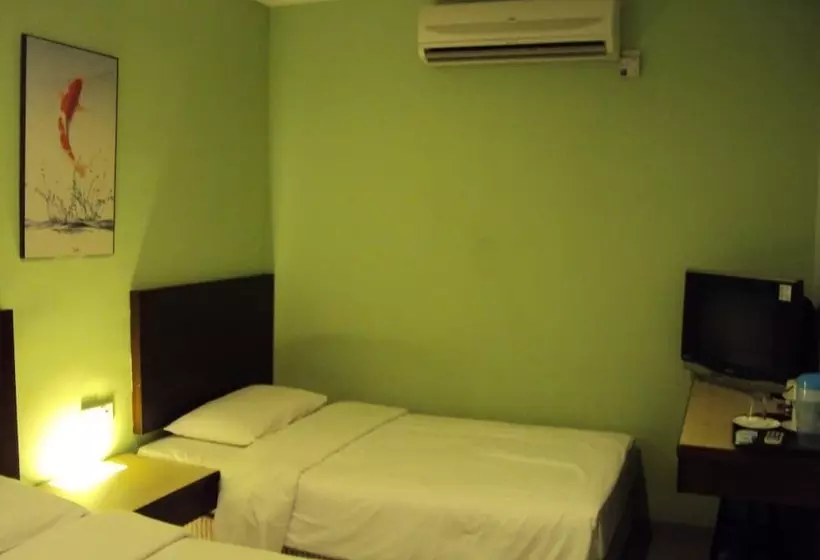 Hotel Golden Bay