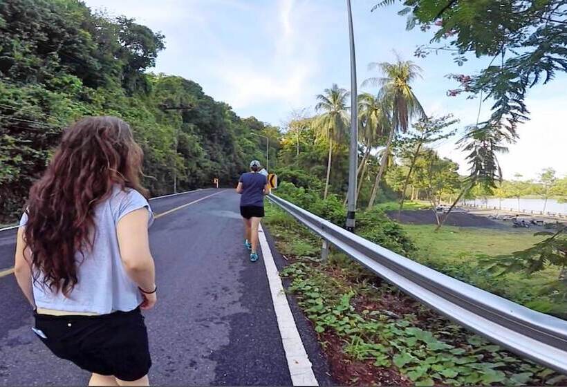 فندق Happy Eight Resort Sha