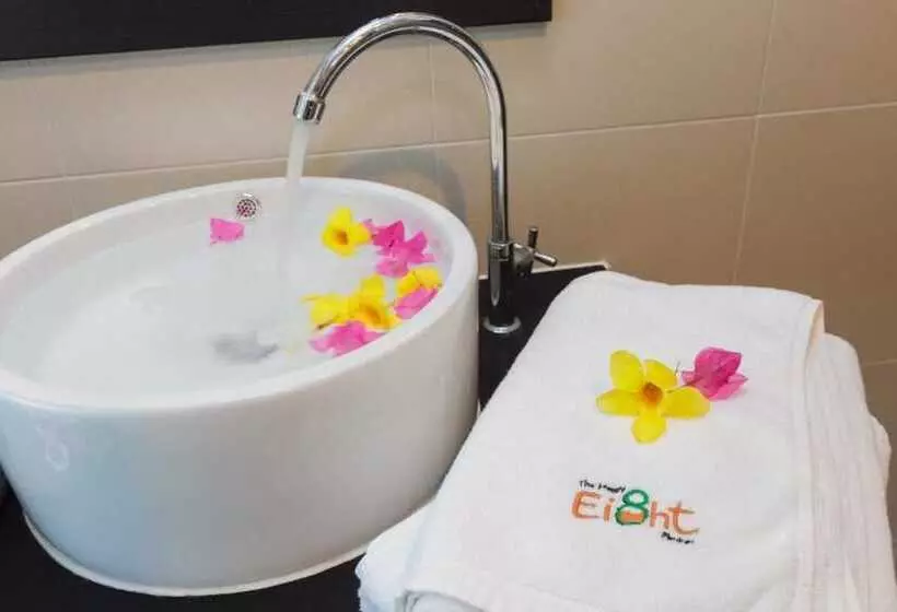 Hotelli Happy Eight Resort Sha