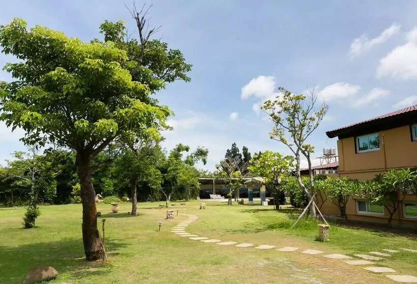 هتل Loveme Resort