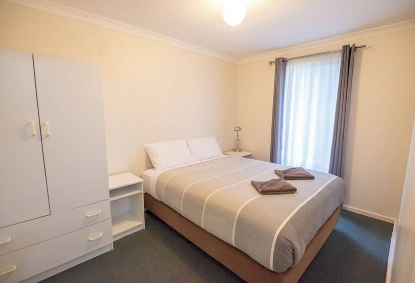 בית מלון כפרי Margaret River Tourist Park