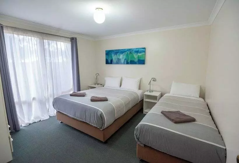 هتل Margaret River Tourist Park