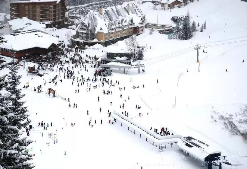 Отель Schweitzer Mountain Resort White Pine Lodge