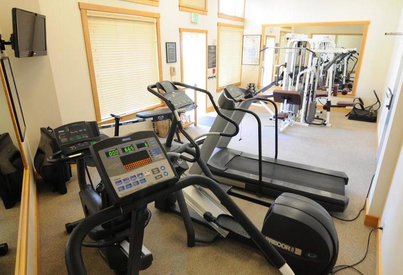 בית מלון כפרי Schweitzer Mountain Resort White Pine Lodge