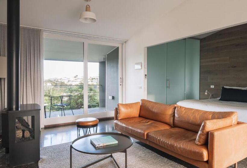 בית מלון כפרי Sorrento