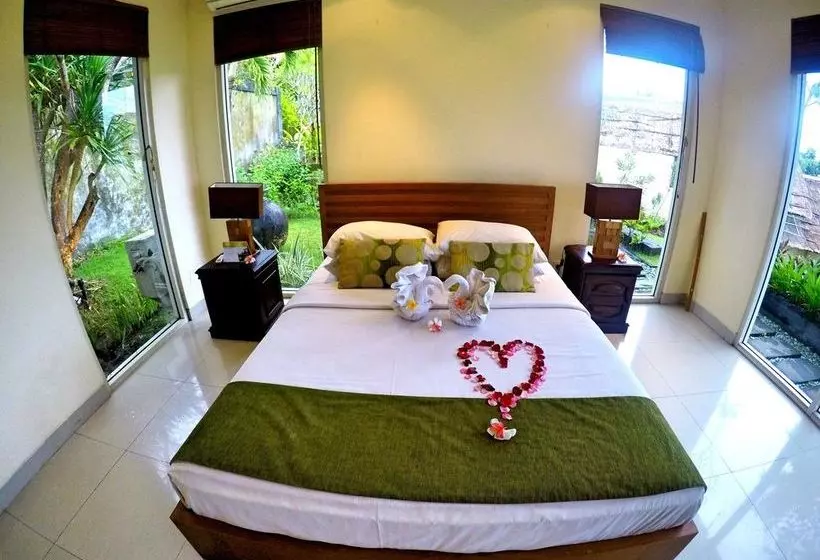 호텔 The Eyes Bali Villa