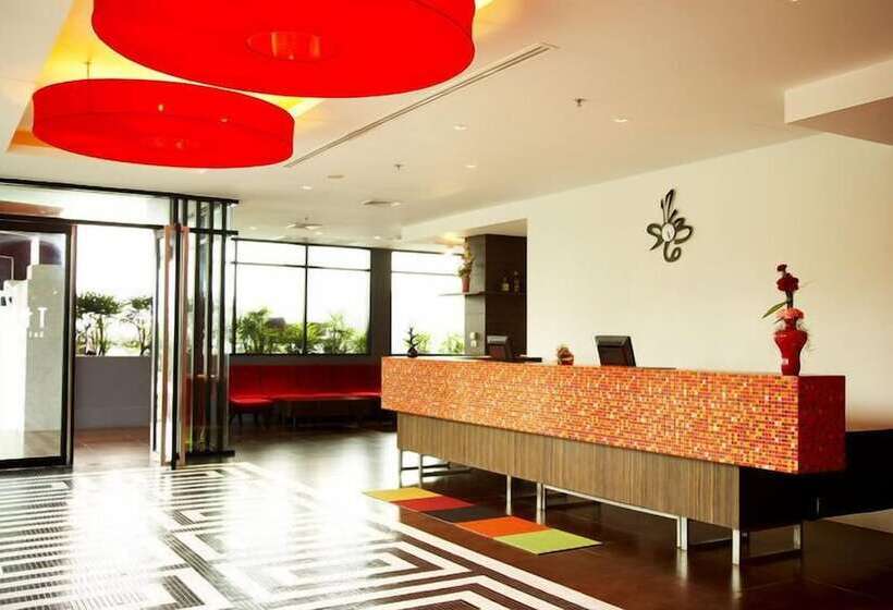 The Sez Hotel Bangsaen