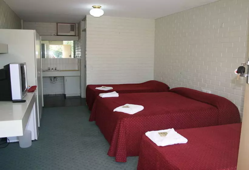 Мотель A Room For U