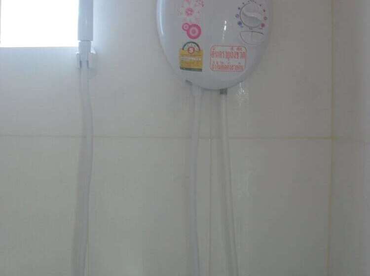 Pensão Budchui Village 2