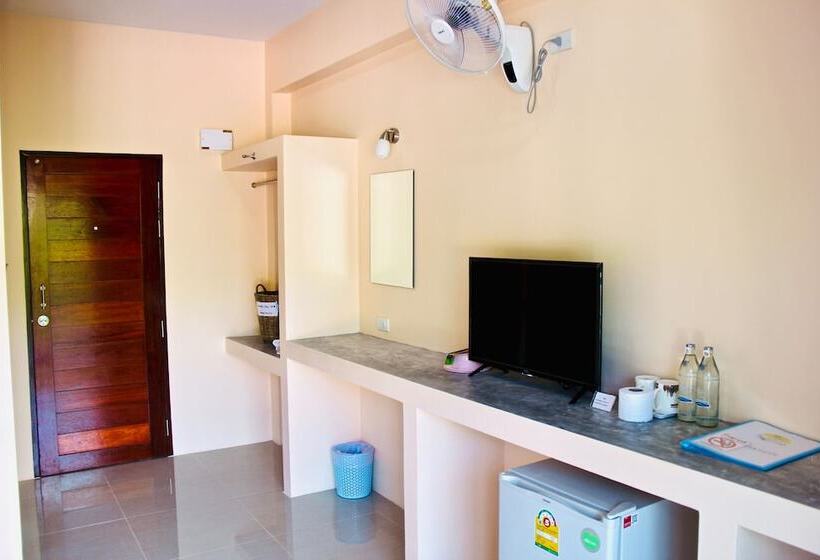 Pensão Budchui Village 2