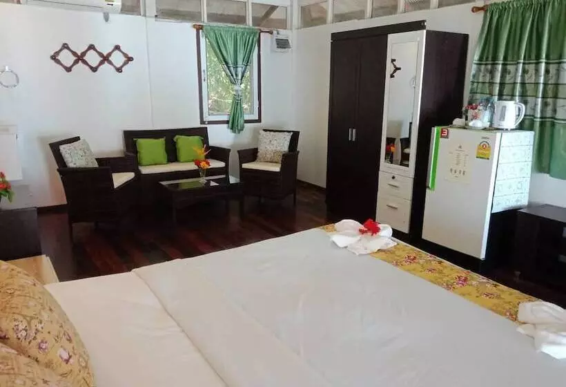 Pensão Holiday Resort Sha Plus