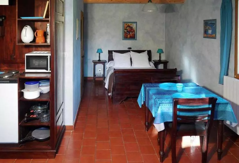 Pension La Bastide Des Templiers