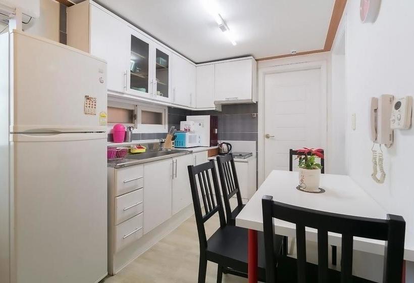 Pansiyon Nanu Guesthouse Pink Female Only