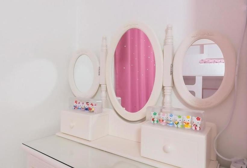 Pansiyon Nanu Guesthouse Pink Female Only