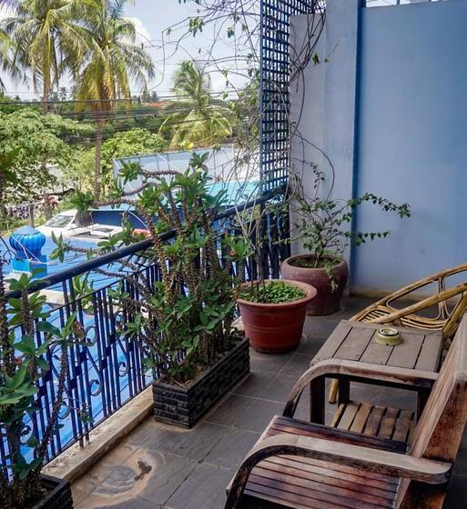 پانسیون The 84