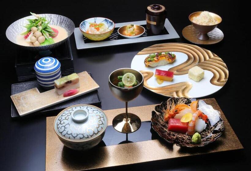 리조트 Grand Xiv Naruto The Lodge