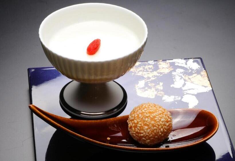 리조트 Grand Xiv Naruto The Lodge