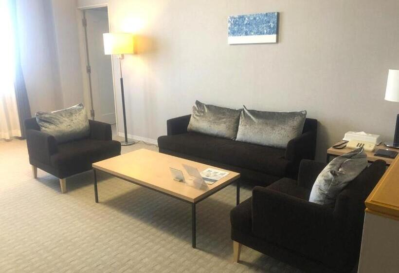 리조트 Grand Xiv Naruto The Lodge