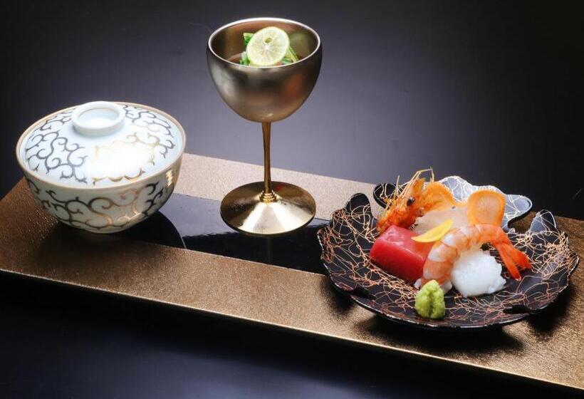 리조트 Grand Xiv Naruto The Lodge