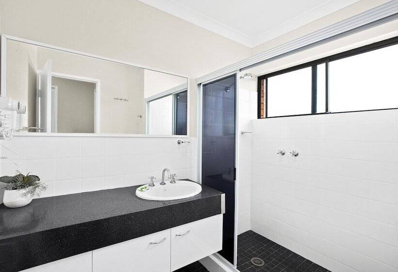 Sandcastles Holiday Apartments