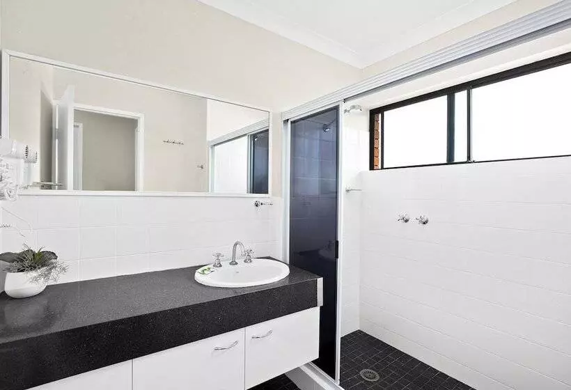 Sandcastles Holiday Apartments