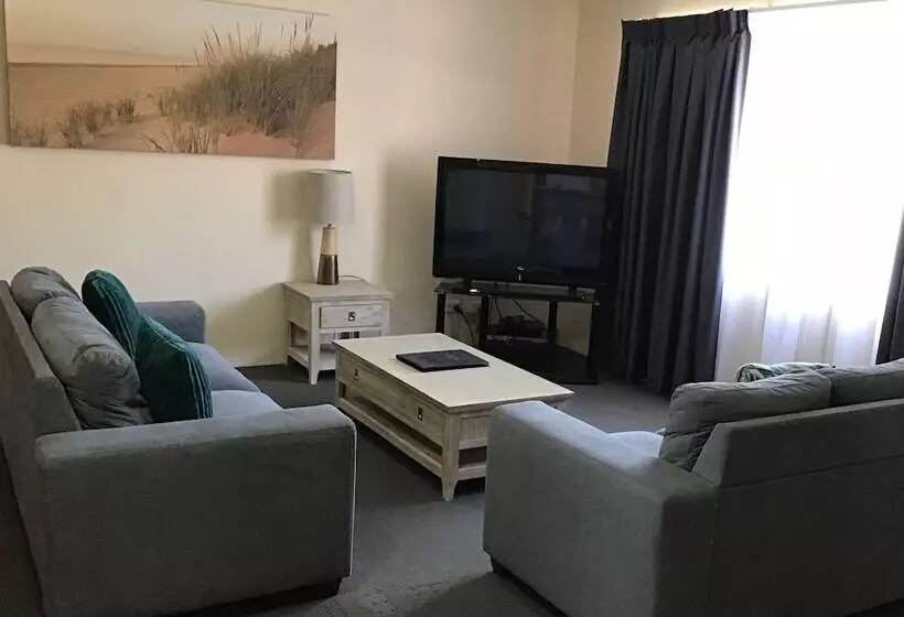 Sandcastles Holiday Apartments