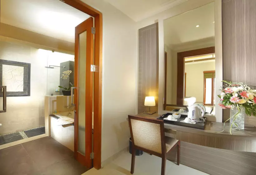 The Banyumas Suite Villa Legian