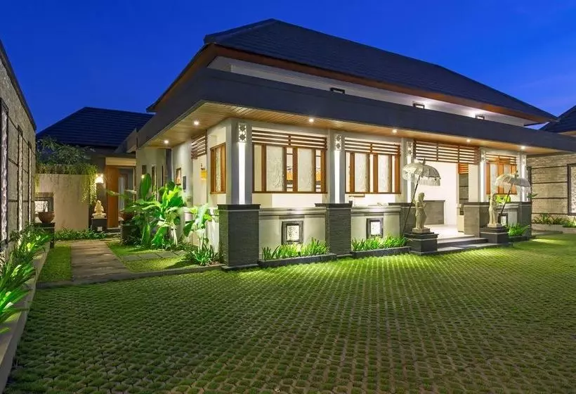 The Banyumas Suite Villa Legian