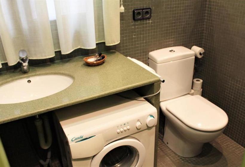 Apartaments Sant Jordi Girona 97