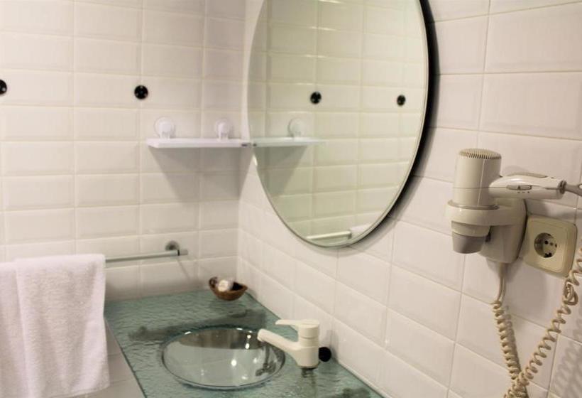 Apartaments Sant Jordi Girona 97