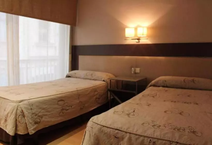 Apartaments Sant Jordi Girona 97