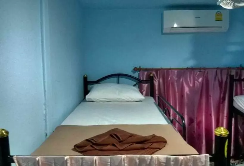 Baan Mook Anda Hostel