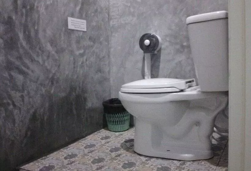 Baan Mook Anda Hostel