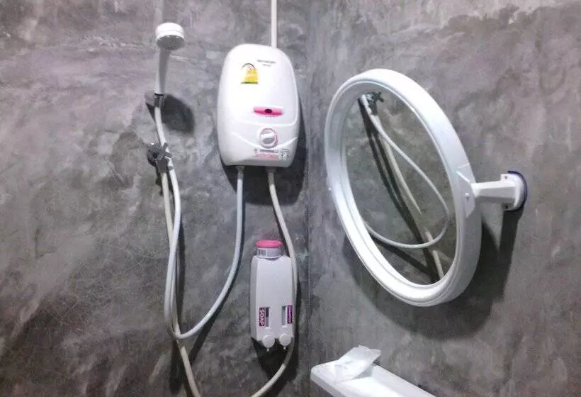 Baan Mook Anda Hostel