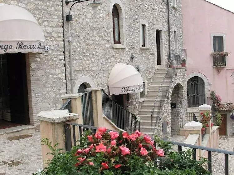 Hotel Albergo Rocca Ranne
