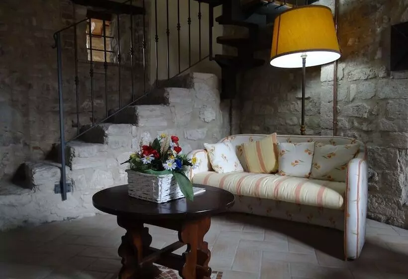 Hotel Albergo Rocca Ranne