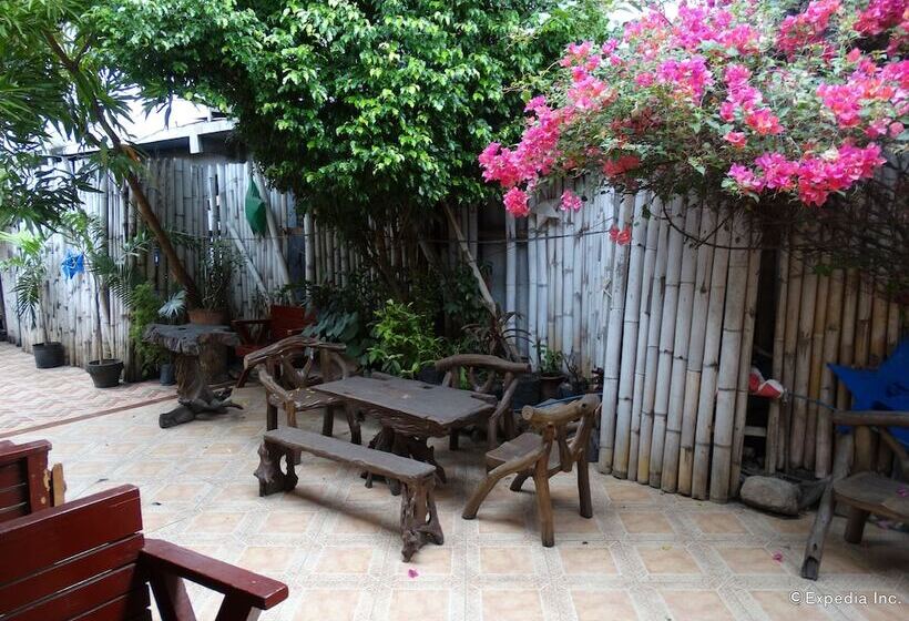 בית מלון כפרי Circon Businessman's Inn