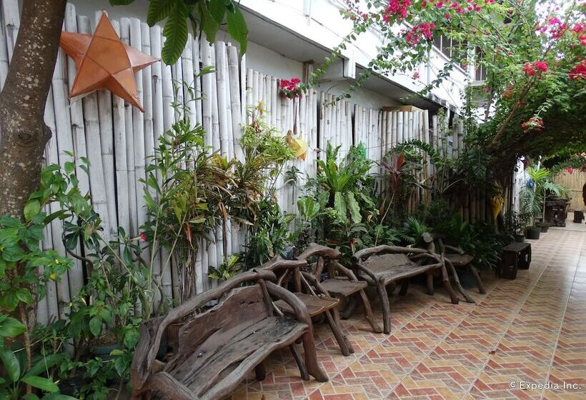 בית מלון כפרי Circon Businessman's Inn