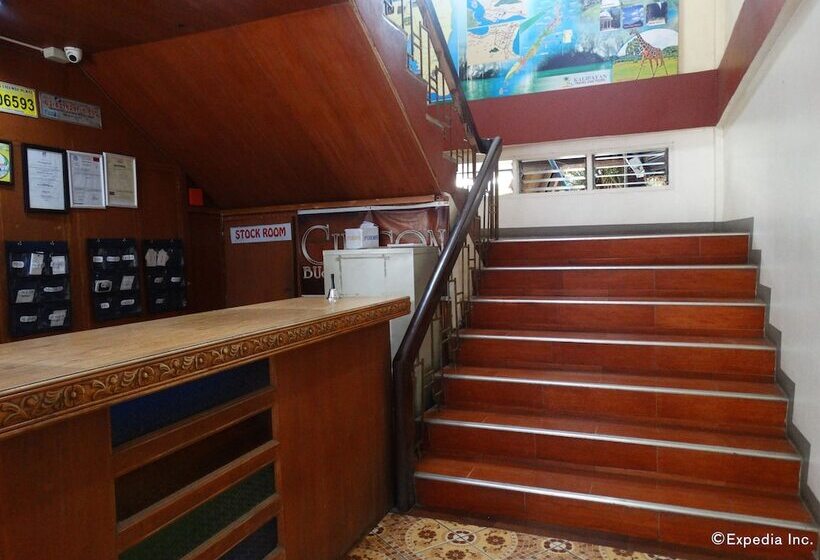 בית מלון כפרי Circon Businessman's Inn