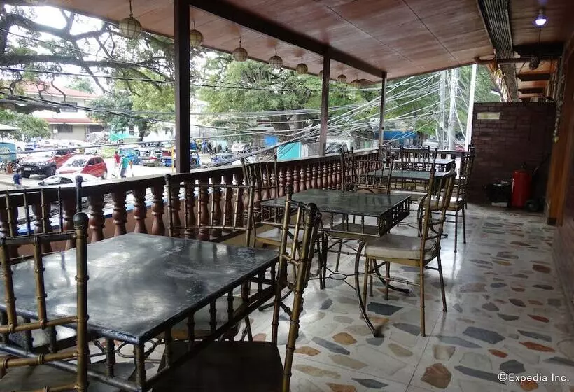 בית מלון כפרי Circon Businessman's Inn