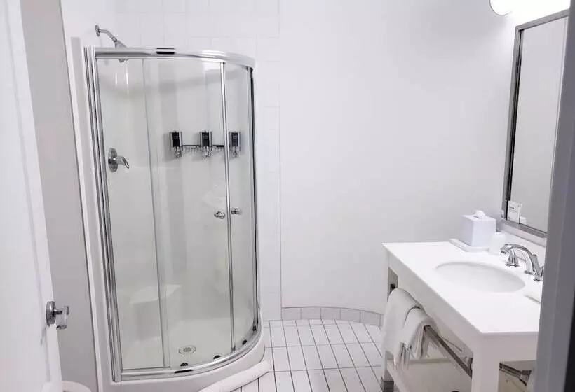 هتل Prestige Prince George Lodge