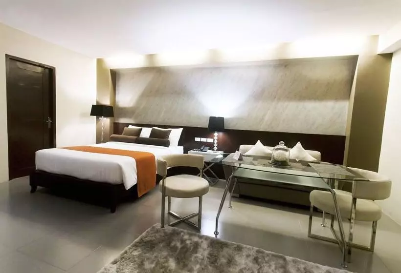 ホテル Grace Crown