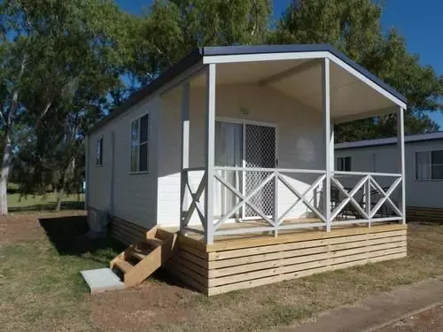 ホテル Narrabri Big Sky Caravan Park