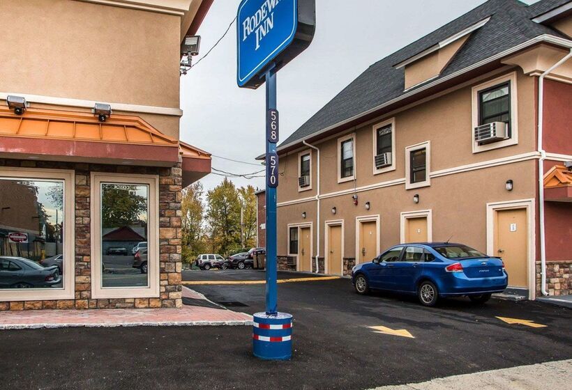 ホテル Rodeway Inn