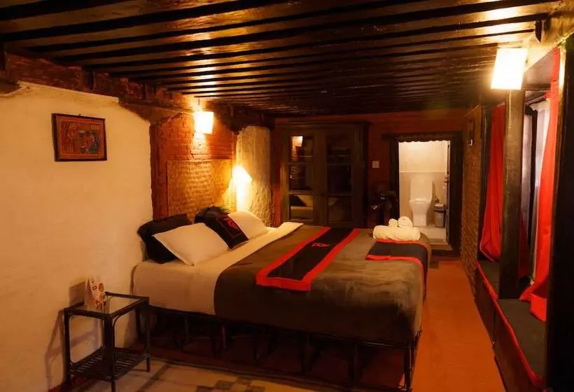 پانسیون Hira Guest House