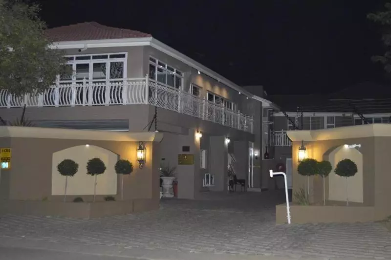 Пансион Lakeview Boutique Hotel & Conference Center